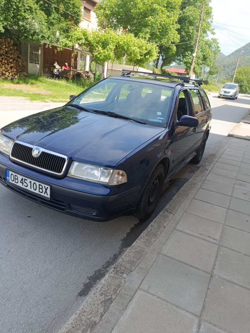 Skoda Octavia, снимка 2 - Автомобили и джипове - 46025038
