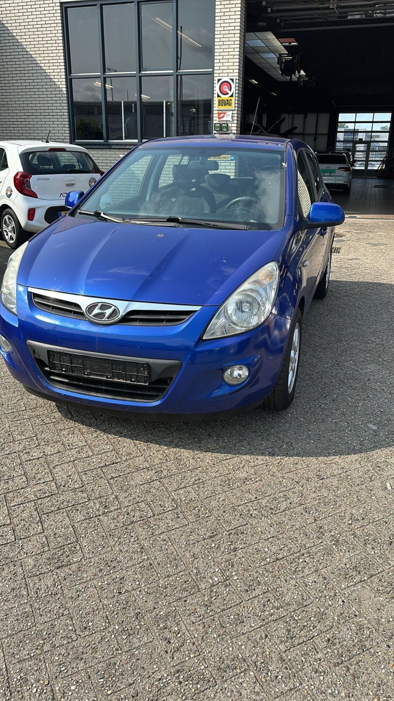 Hyundai I20 1400, снимка 6 - Автомобили и джипове - 46683300