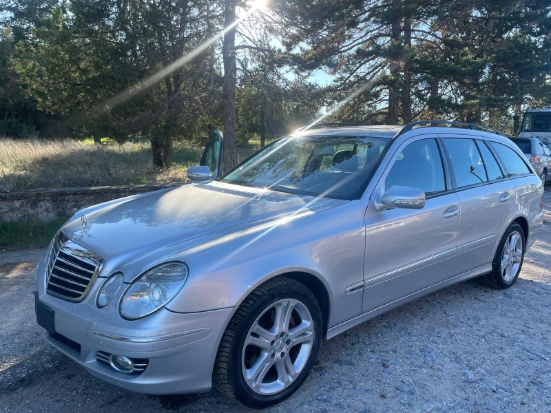 Mercedes-Benz E 320, снимка 1 - Автомобили и джипове - 47499244