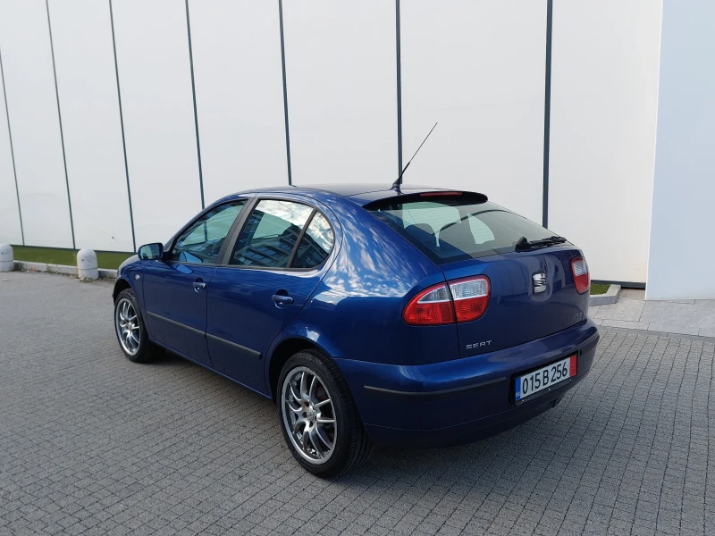 Seat Leon 1.6 (105)* * * НОВ ВНОС* * * , снимка 6 - Автомобили и джипове - 48158189