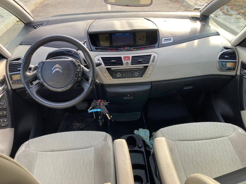 Citroen C4 Picasso, снимка 10 - Автомобили и джипове - 48446084