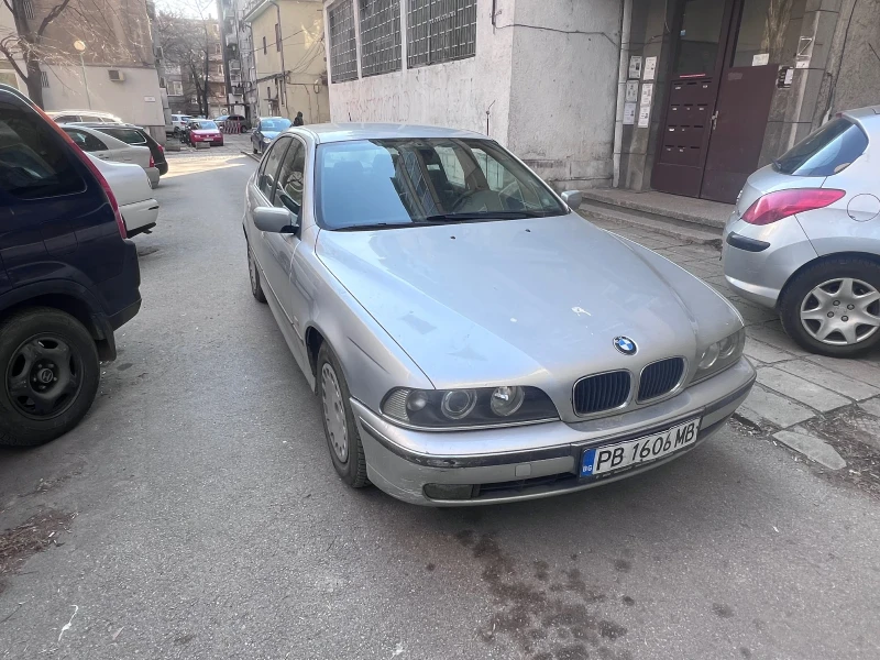 BMW 525, снимка 2 - Автомобили и джипове - 49099013