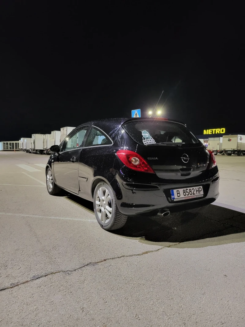 Opel Corsa 1.4 sport, снимка 5 - Автомобили и джипове - 52191431