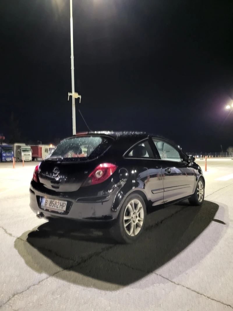 Opel Corsa 1.4 sport, снимка 6 - Автомобили и джипове - 52191431