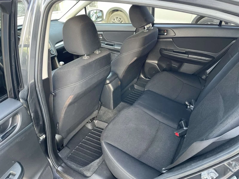 Subaru XV, снимка 11 - Автомобили и джипове - 52799001