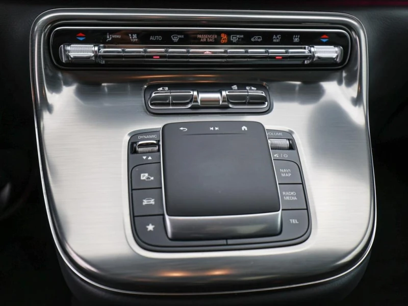 Mercedes-Benz V 300 d/4-MATIC/LONG/EXCLUSIV/VIP SEATS/PANO/BURM/, снимка 9 - Автомобили и джипове - 52881984