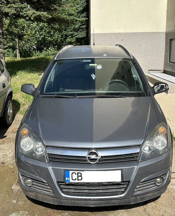 Opel Astra H, снимка 2 - Автомобили и джипове - 46809994