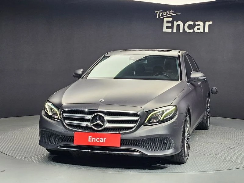 Mercedes-Benz E 220 E220d Avantgarde| 194к.с.| ВКЛ.ТЕХНОТЕСТ, снимка 3 - Автомобили и джипове - 55616701