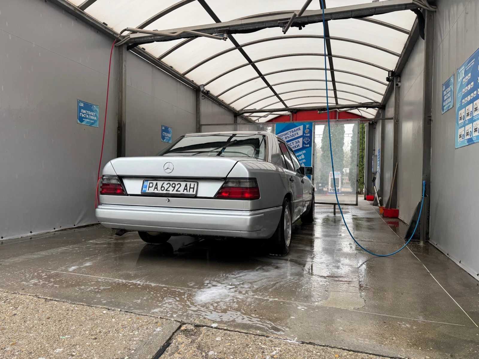 Mercedes-Benz E 200  - изображение 4