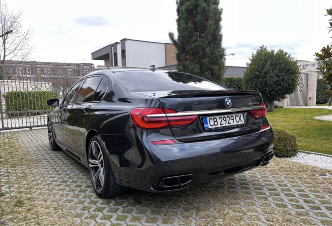BMW 750 BMW M750 Li - изображение 5