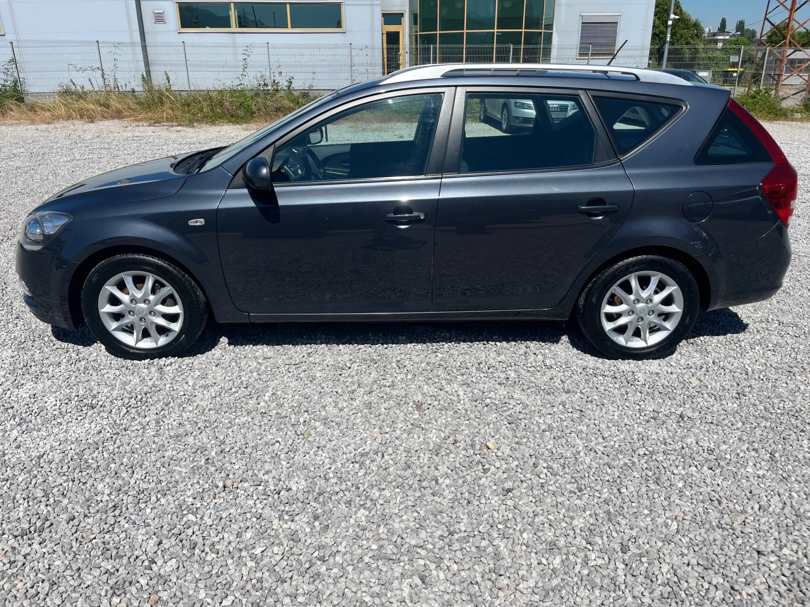 Kia Ceed SPORT WAGON 1.6 CRDI-90k.c  FACELIFT - изображение 3