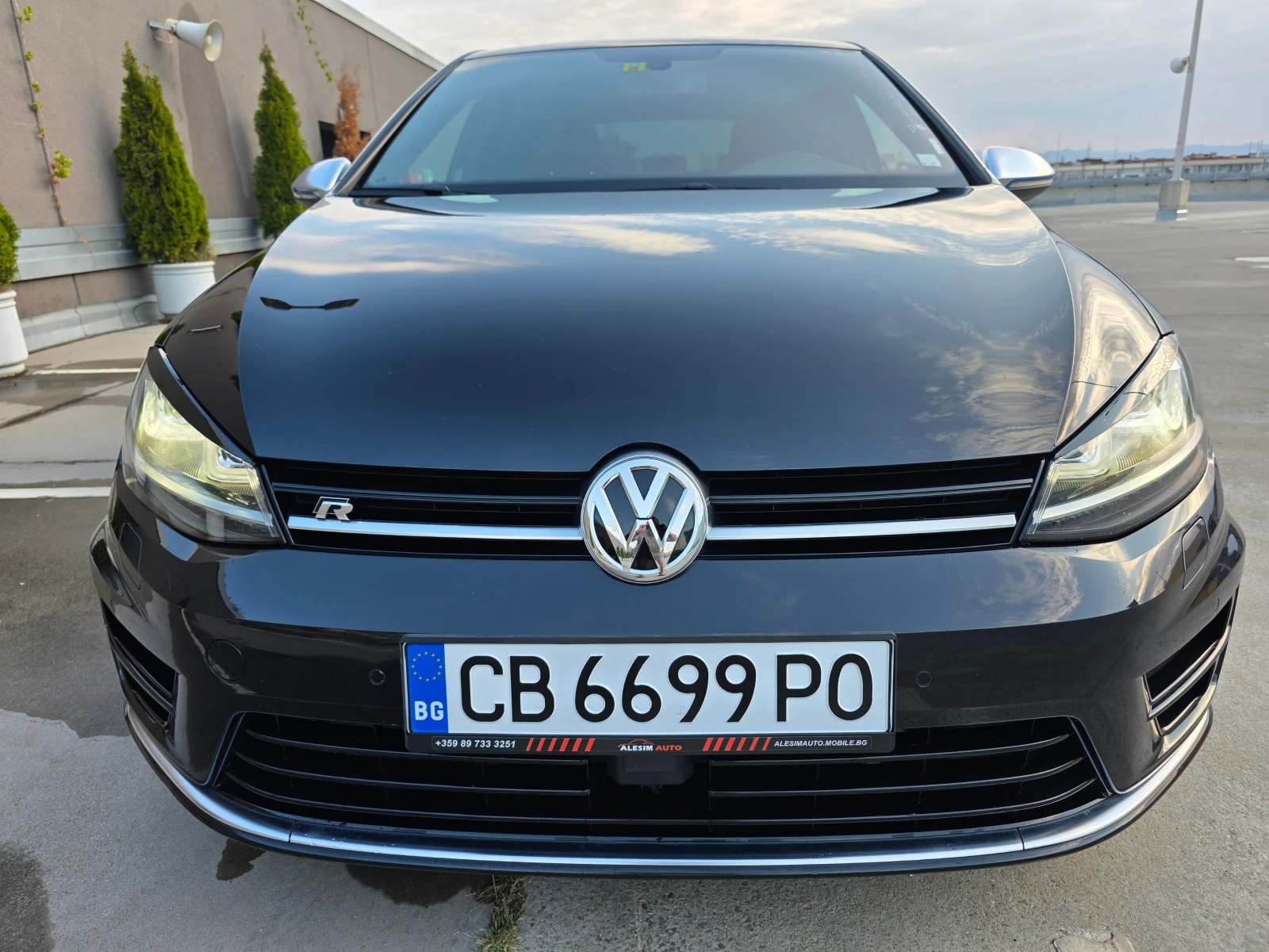 VW Golf VII-R-2.0 TSI-4MOTION-AUTOMATIC-300+ к.с. - изображение 2