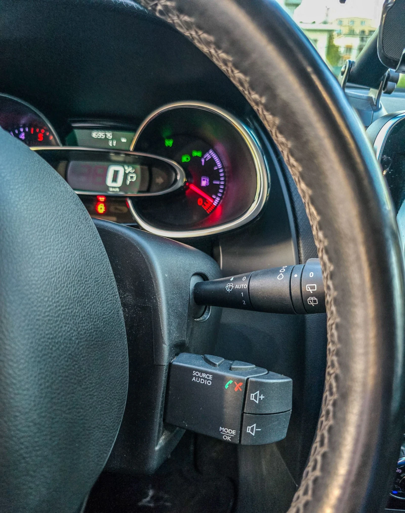 Renault Clio 1.5 DCi LED | Mobile.bg   11