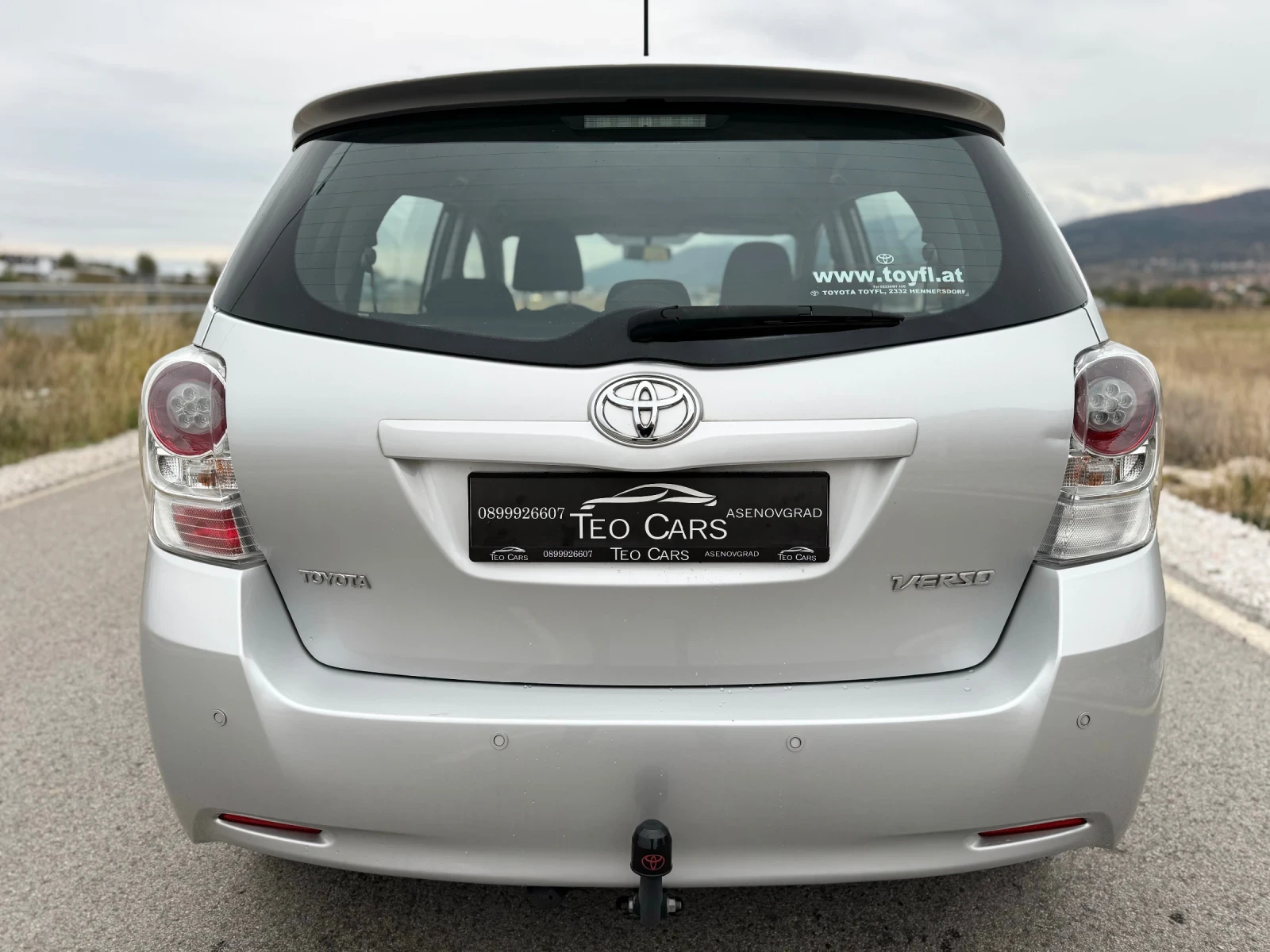 Toyota Verso 1.6 VVT-i CLIMATRONIC / PARKTRONIC / TEMPOMAT - изображение 7