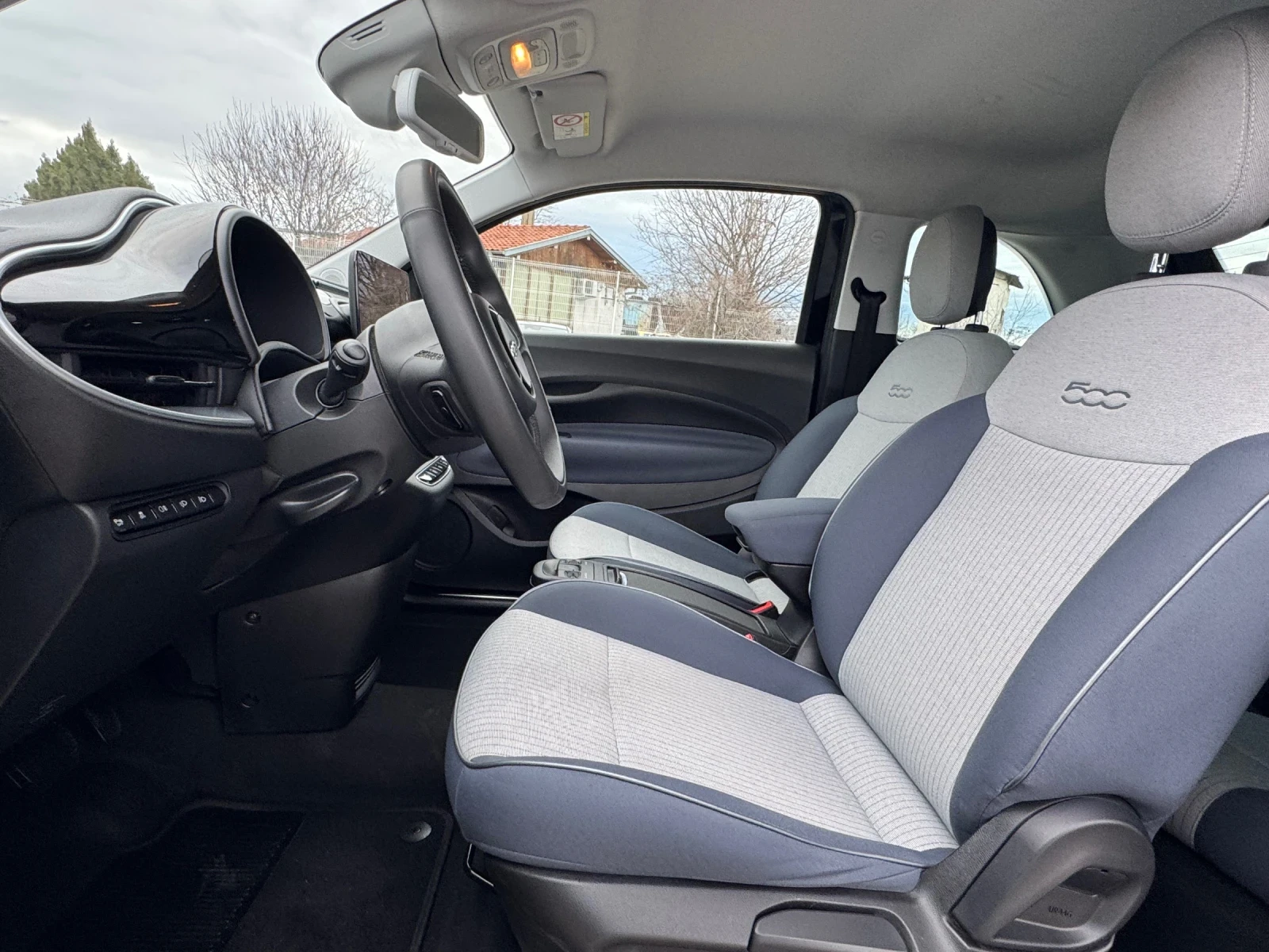 Fiat 500e 42kWh 1-Ви собственик  - изображение 8