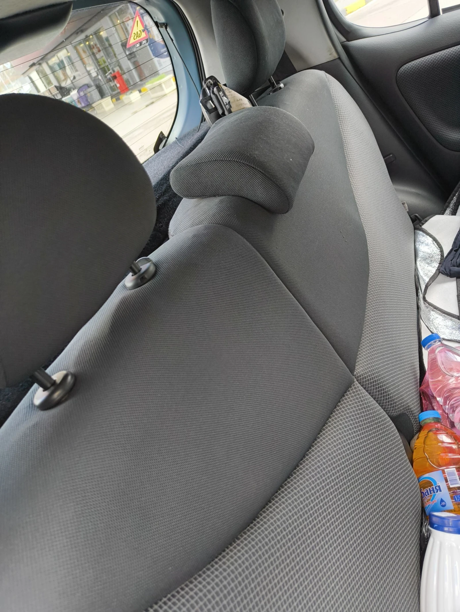 Toyota Yaris 1, снимка 11 - Автомобили и джипове - 53991634