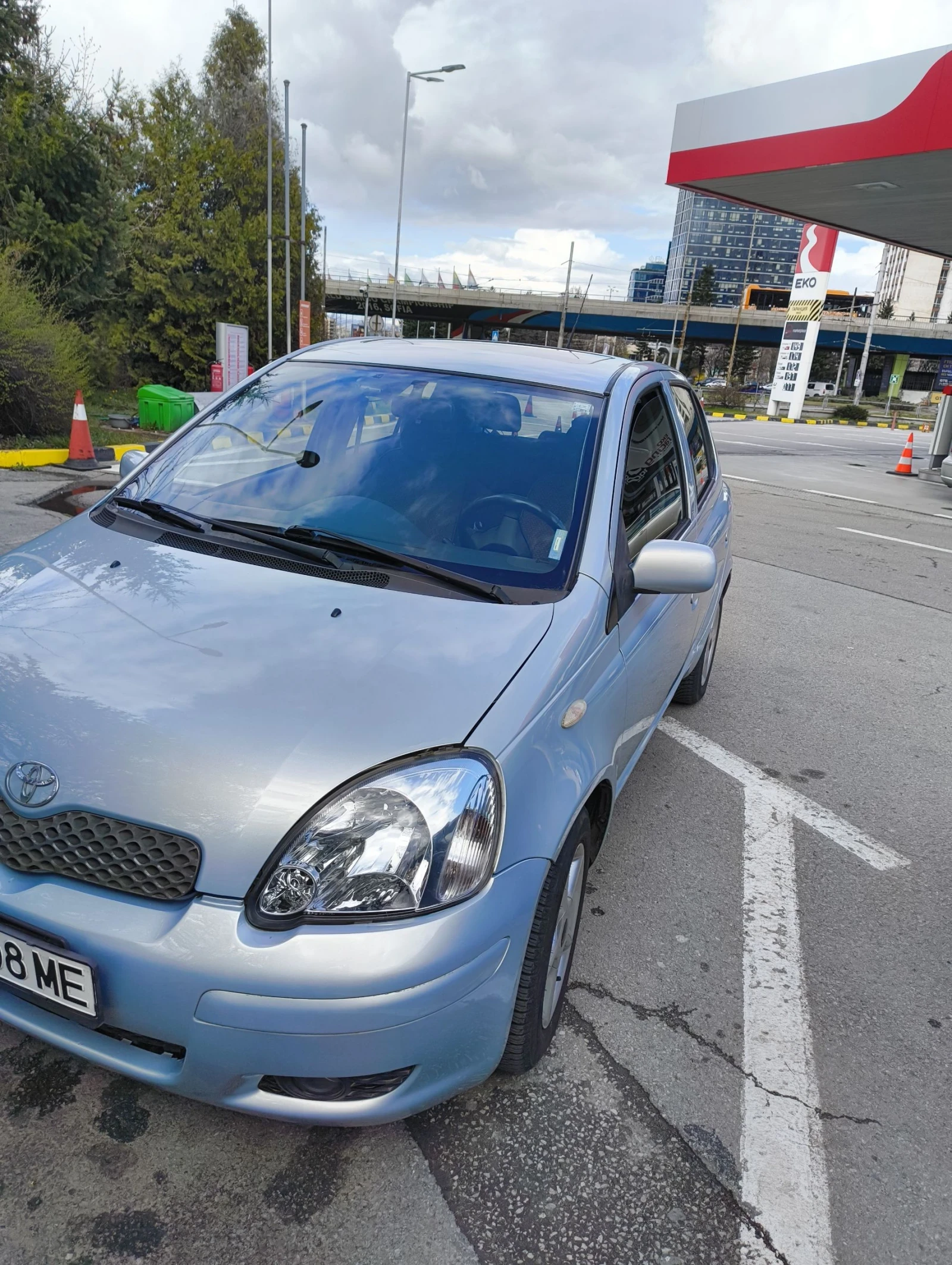 Toyota Yaris 1, снимка 2 - Автомобили и джипове - 53991634