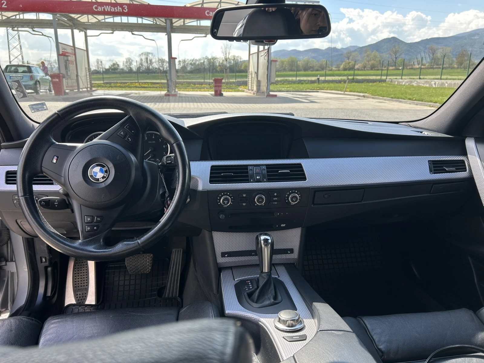 BMW 530 xi, снимка 8 - Автомобили и джипове - 54450867