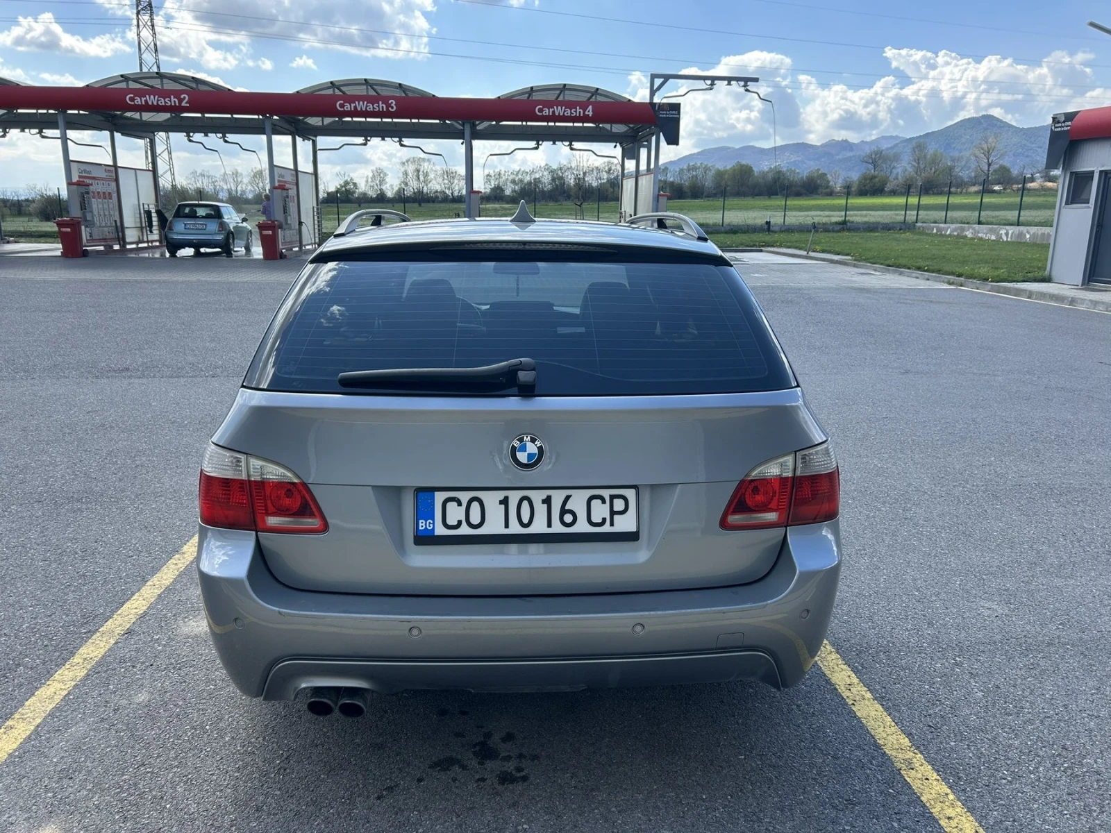 BMW 530 xi, снимка 5 - Автомобили и джипове - 54450867