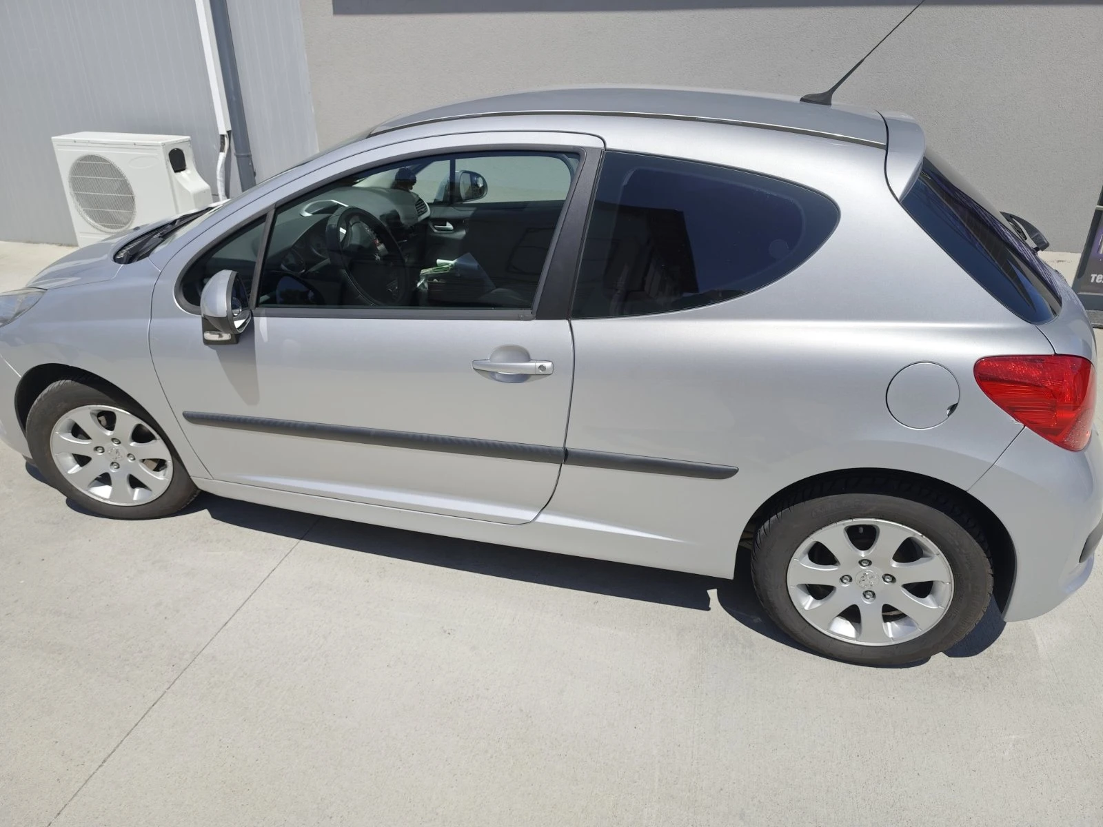 Peugeot 207, снимка 5 - Автомобили и джипове - 54493362