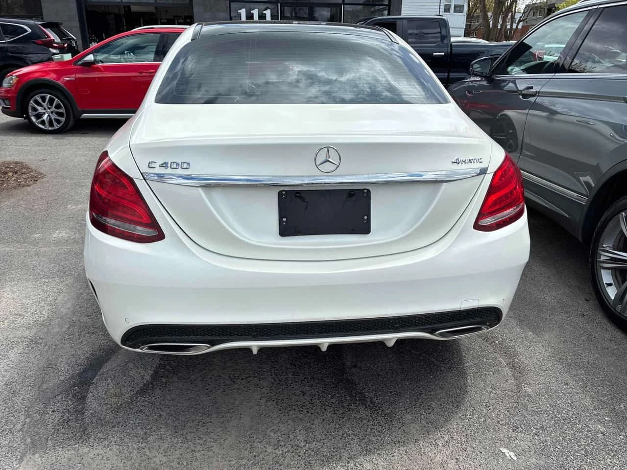 Mercedes-Benz C 400 4MATIC* BURMESTER* PANORAMA* KEYLESS* , снимка 4 - Автомобили и джипове - 54512416