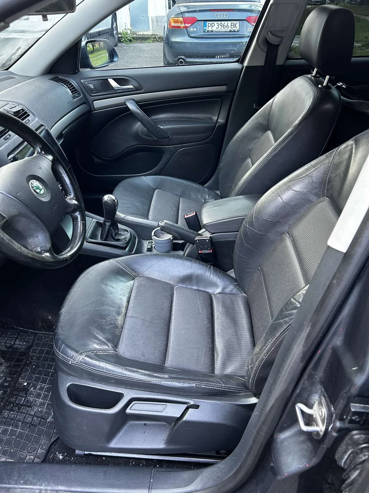Skoda Octavia, снимка 12 - Автомобили и джипове - 54815597