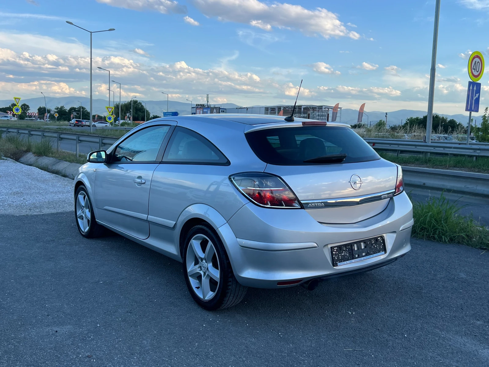 Opel Astra ЛИЗИНГ-2, 0 GTC-TURBO-КЛИМА-КОЖА-ТОП, снимка 6 - Автомобили и джипове - 54918593