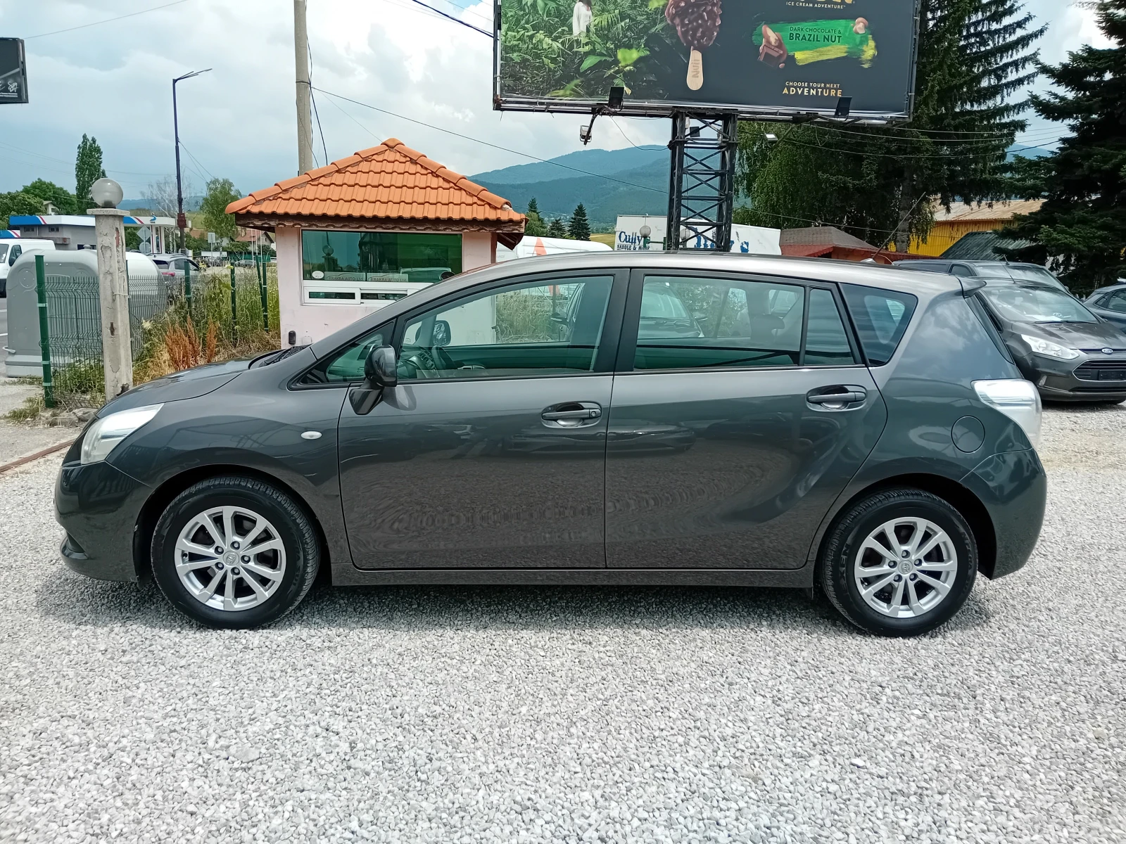 Toyota Verso 1, 6b 132ks 6sk, снимка 6 - Автомобили и джипове - 55046707