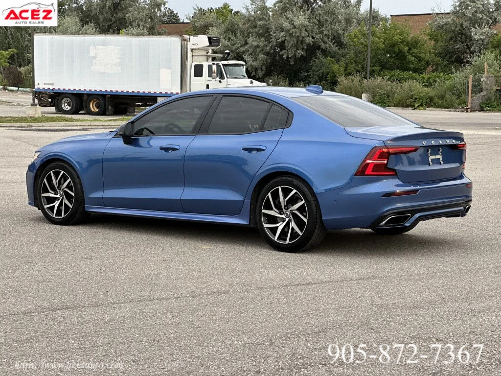 Volvo S60 T6 R-Design, снимка 4 - Автомобили и джипове - 55362364