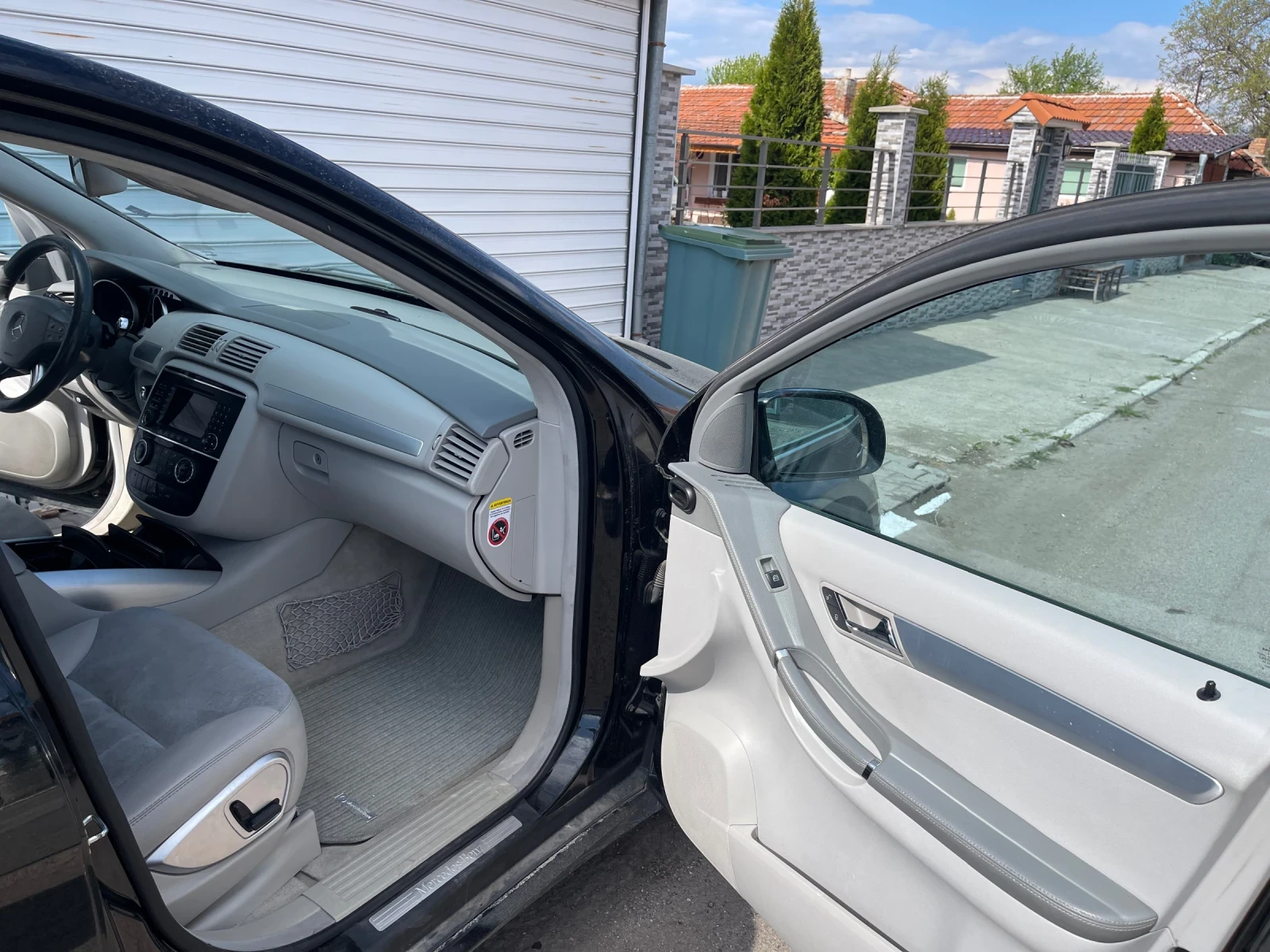 Mercedes-Benz R 320, снимка 8 - Автомобили и джипове - 55809039