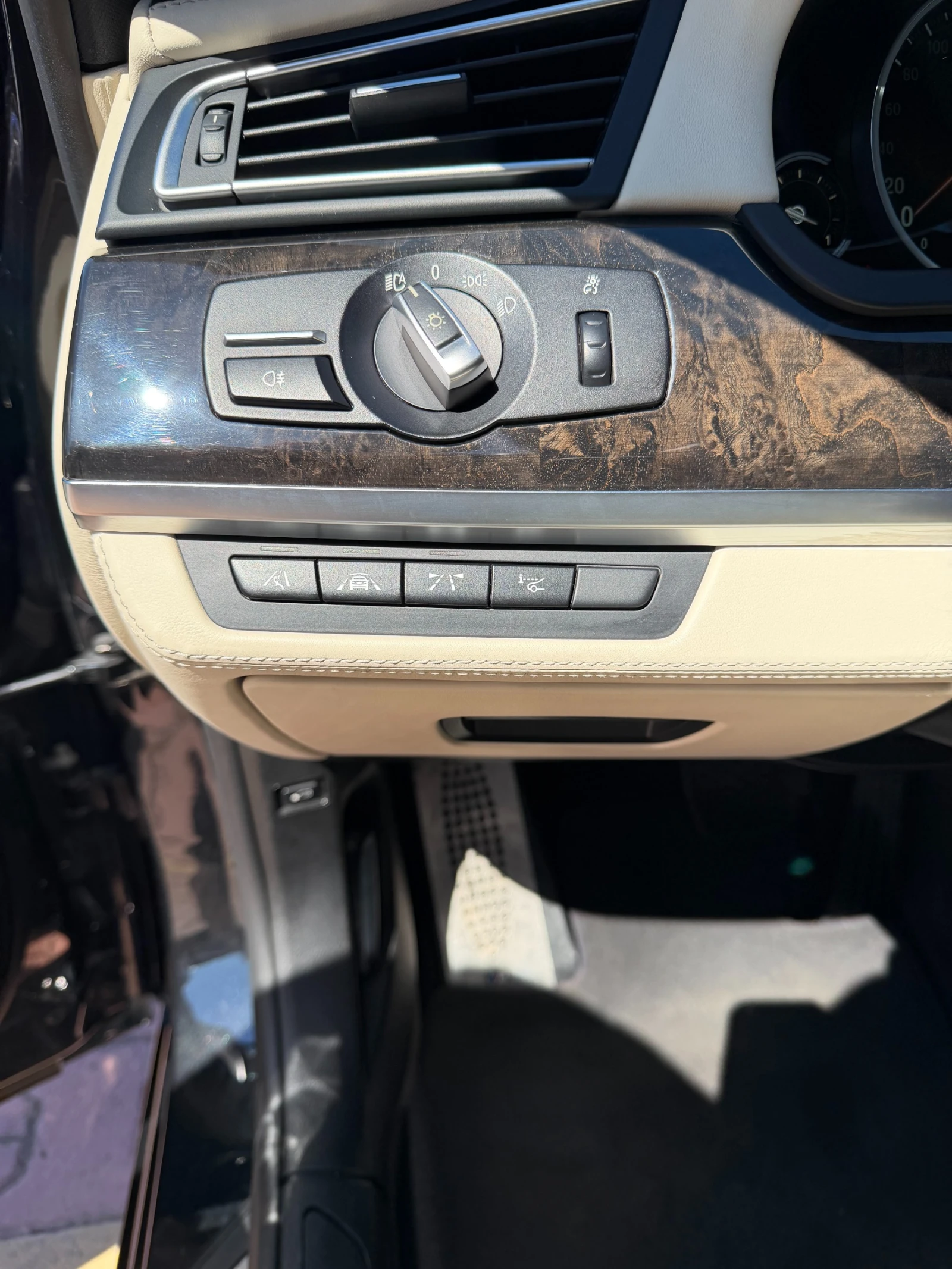 BMW 740 Individual , снимка 11 - Автомобили и джипове - 55988644