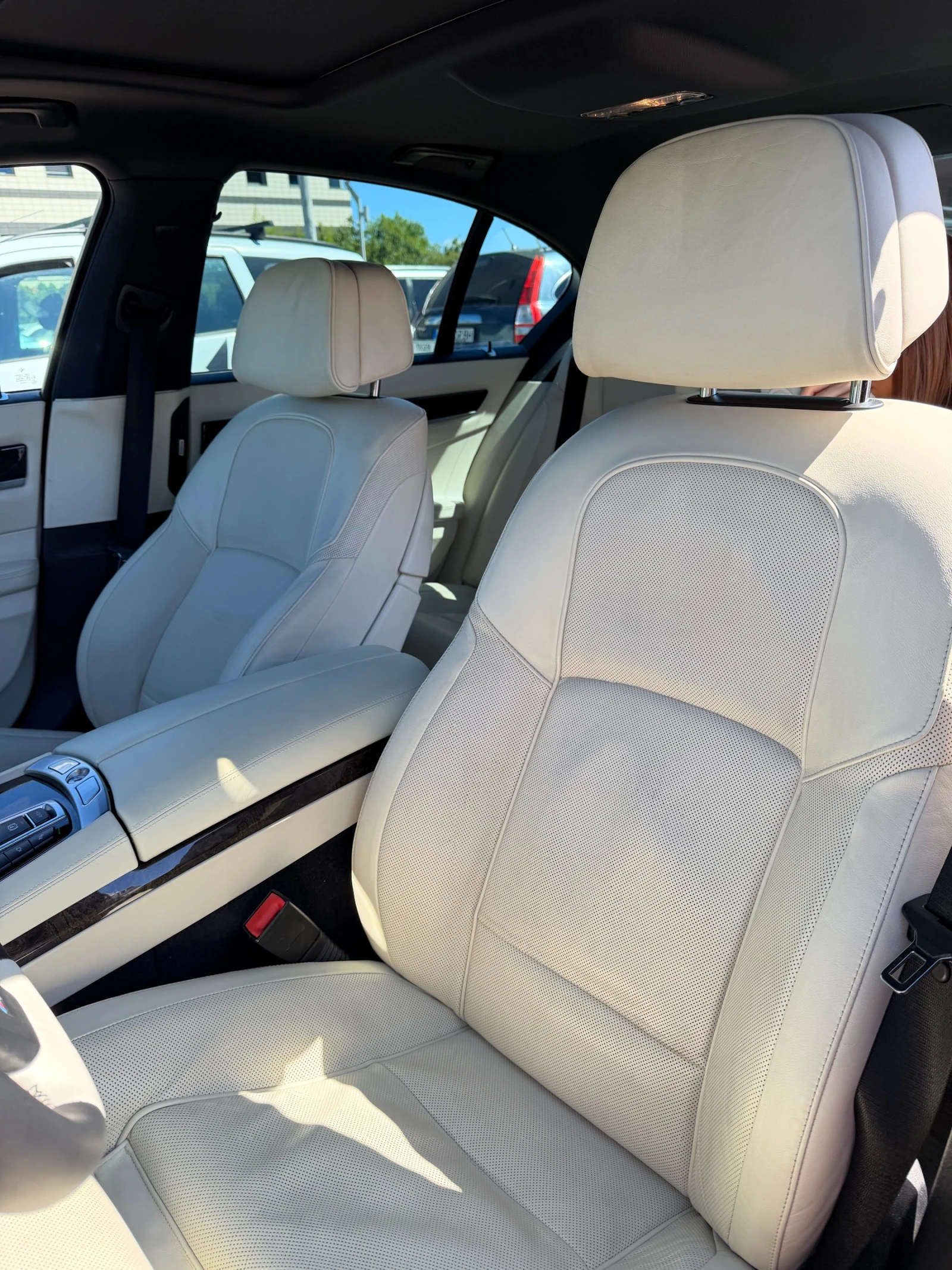 BMW 740 Individual , снимка 10 - Автомобили и джипове - 55988644