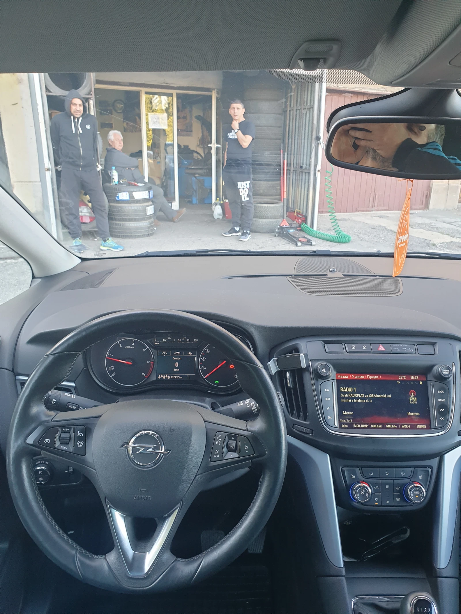 Opel Zafira Tourer , снимка 8 - Автомобили и джипове - 56293820