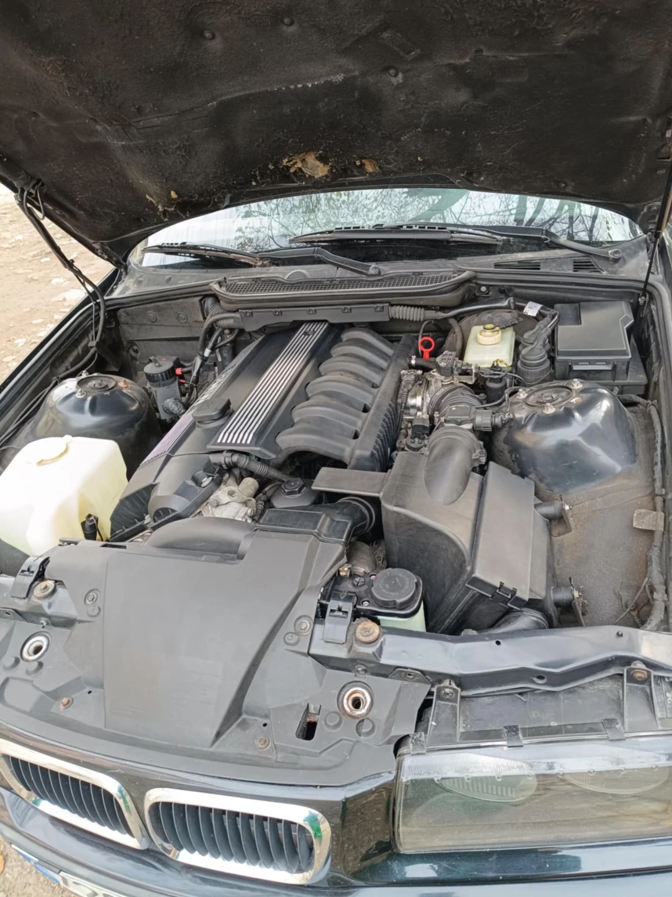 BMW 323 Ti, снимка 13 - Автомобили и джипове - 56640886