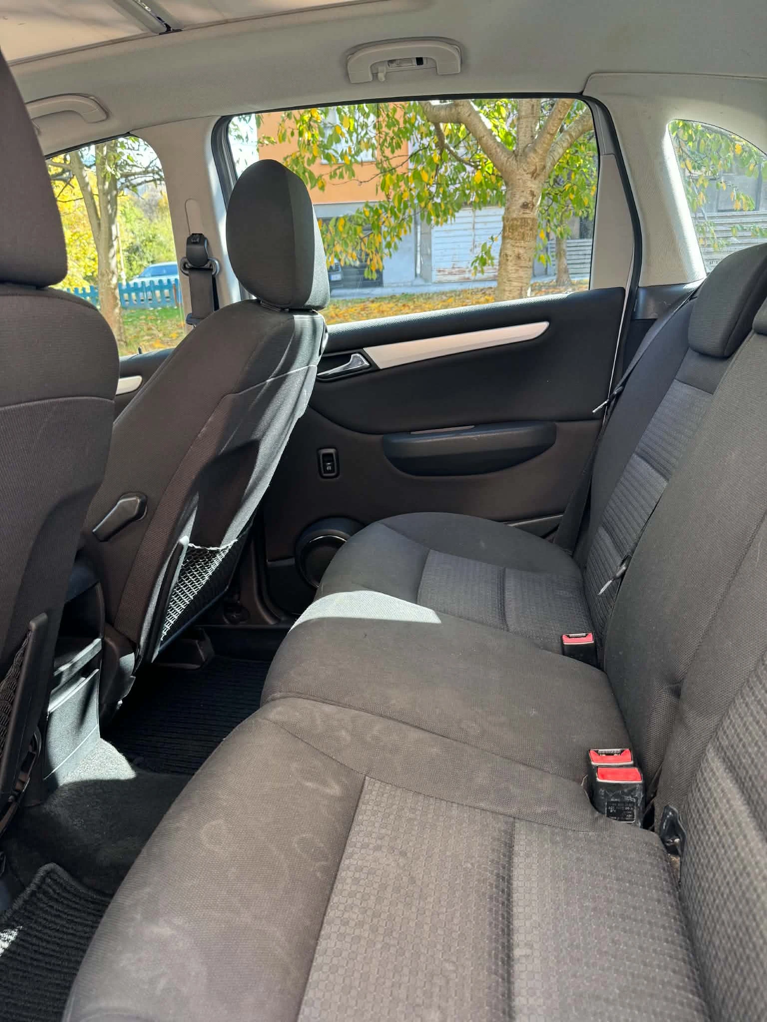 Mercedes-Benz B 200, снимка 12 - Автомобили и джипове - 56728858