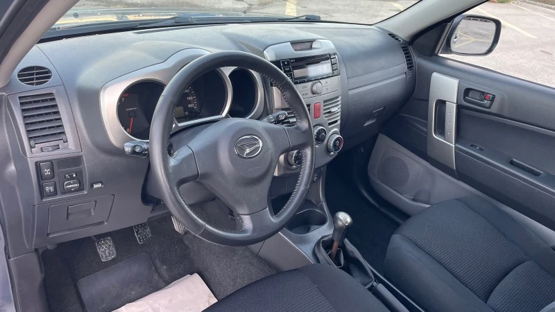 Daihatsu Terios 1.5i, снимка 11 - Автомобили и джипове - 43290115