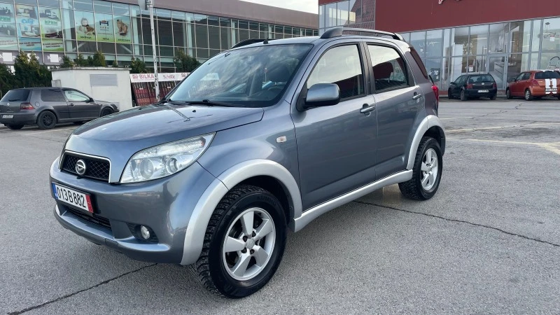 Daihatsu Terios 1.5i, снимка 1 - Автомобили и джипове - 43290115