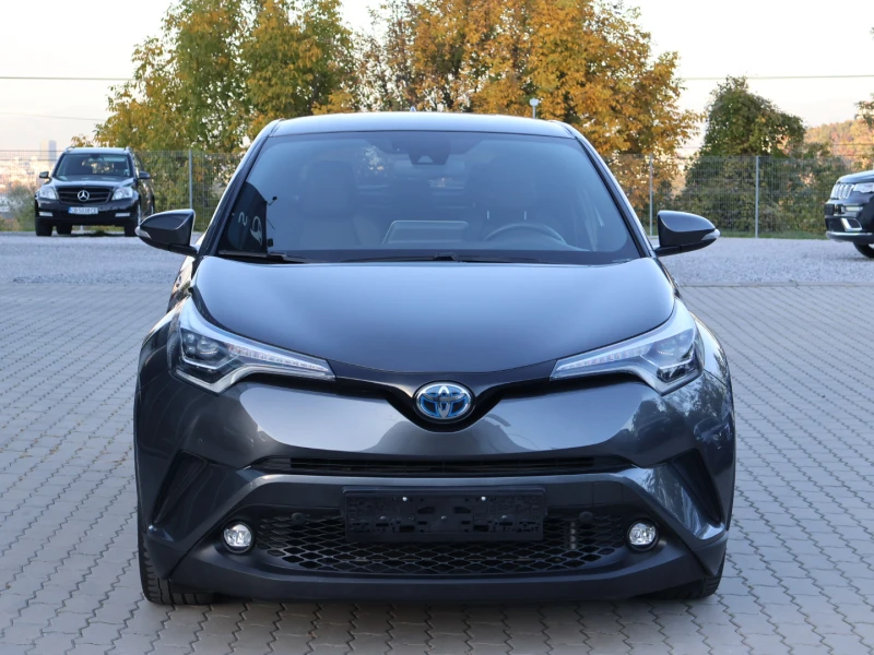 Toyota C-HR LED+ BIXENON/ПАРКТРОНИК/ПОДГРЕВ/КАМЕРА/КОЖЕН САЛОН, снимка 2 - Автомобили и джипове - 47729859