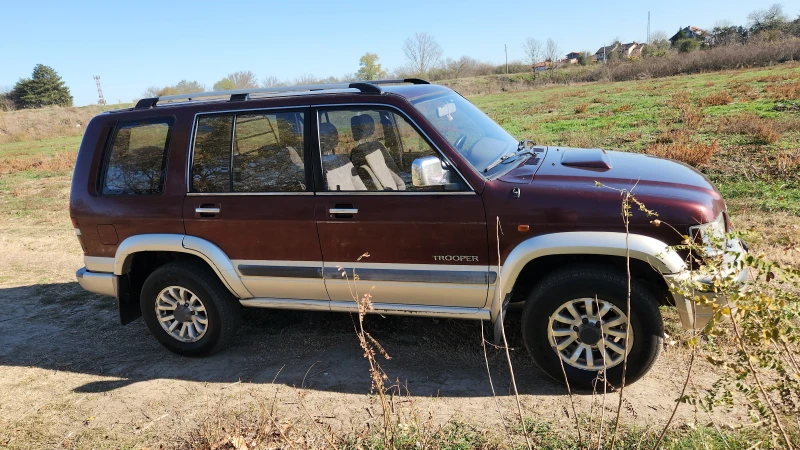 Isuzu Trooper  Товарен 4+ 1, снимка 4 - Автомобили и джипове - 47961632