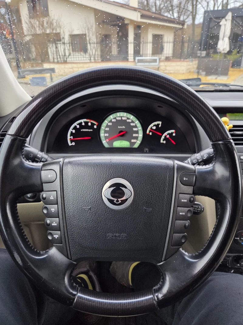 SsangYong Rexton 2.7cdi автоматик EURO4, снимка 11 - Автомобили и джипове - 52673221