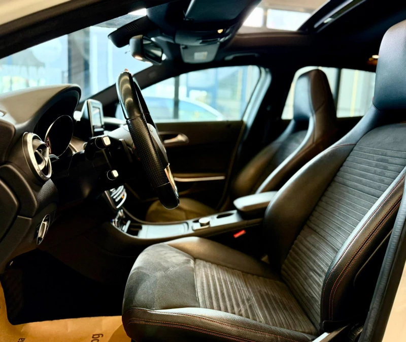 Mercedes-Benz GLA 220 AMG* 4Matic* Панорама* Подгрев* Лизинг, снимка 8 - Автомобили и джипове - 53384784