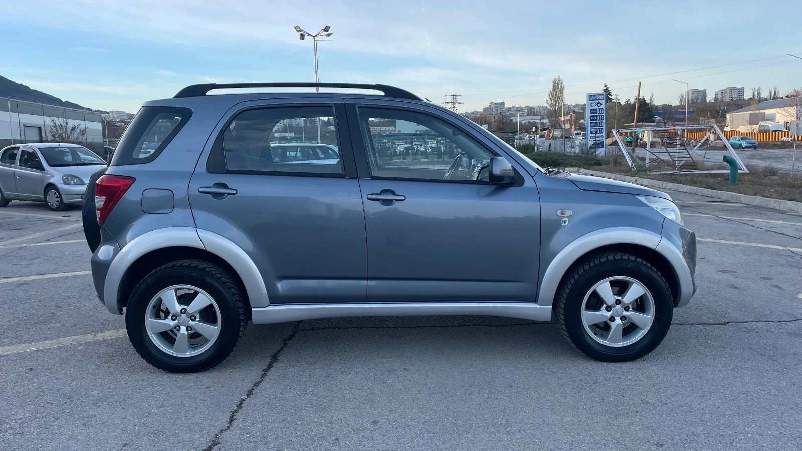 Daihatsu Terios 1.5i - изображение 5