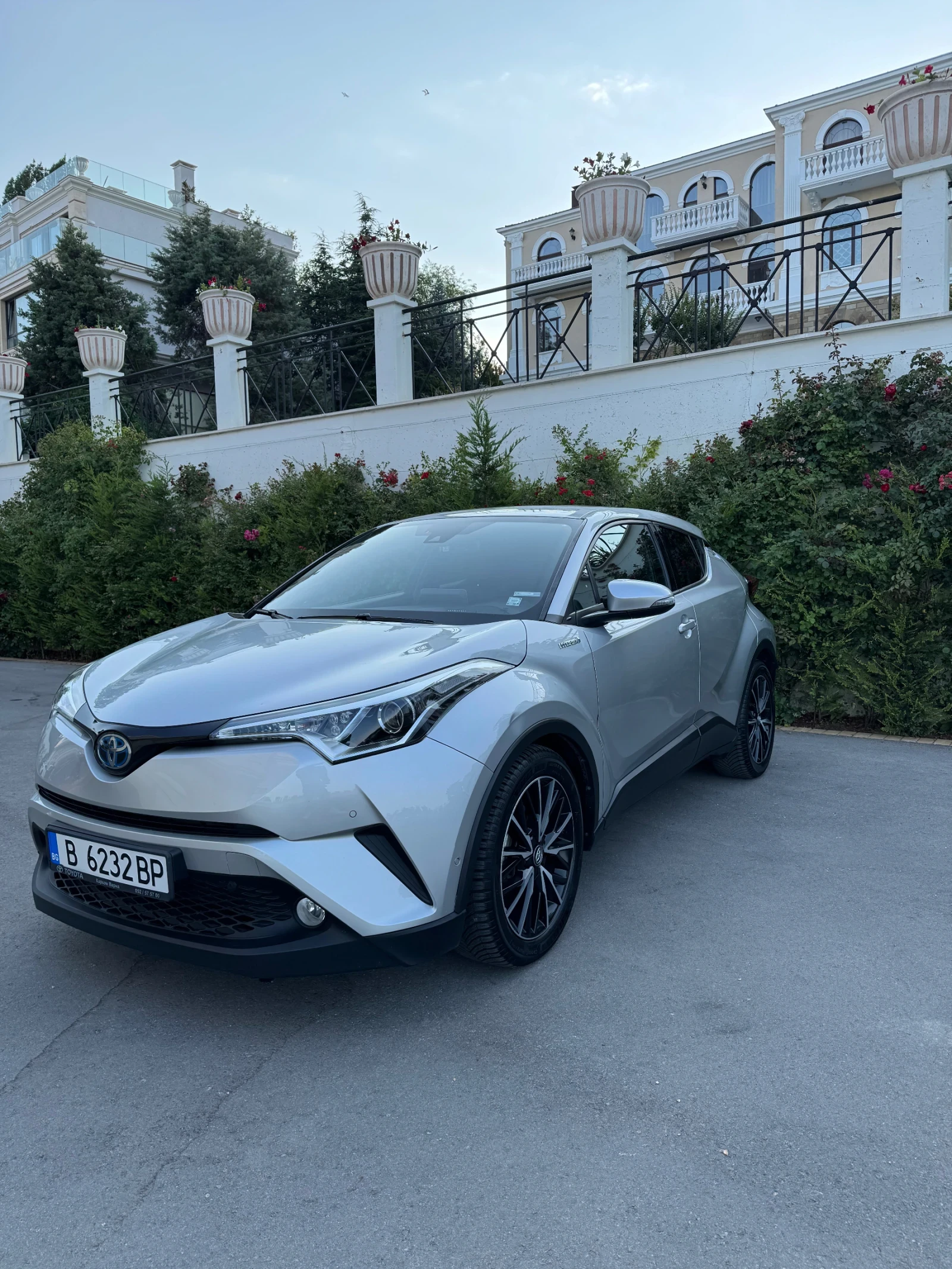 Toyota C-HR  - изображение 3