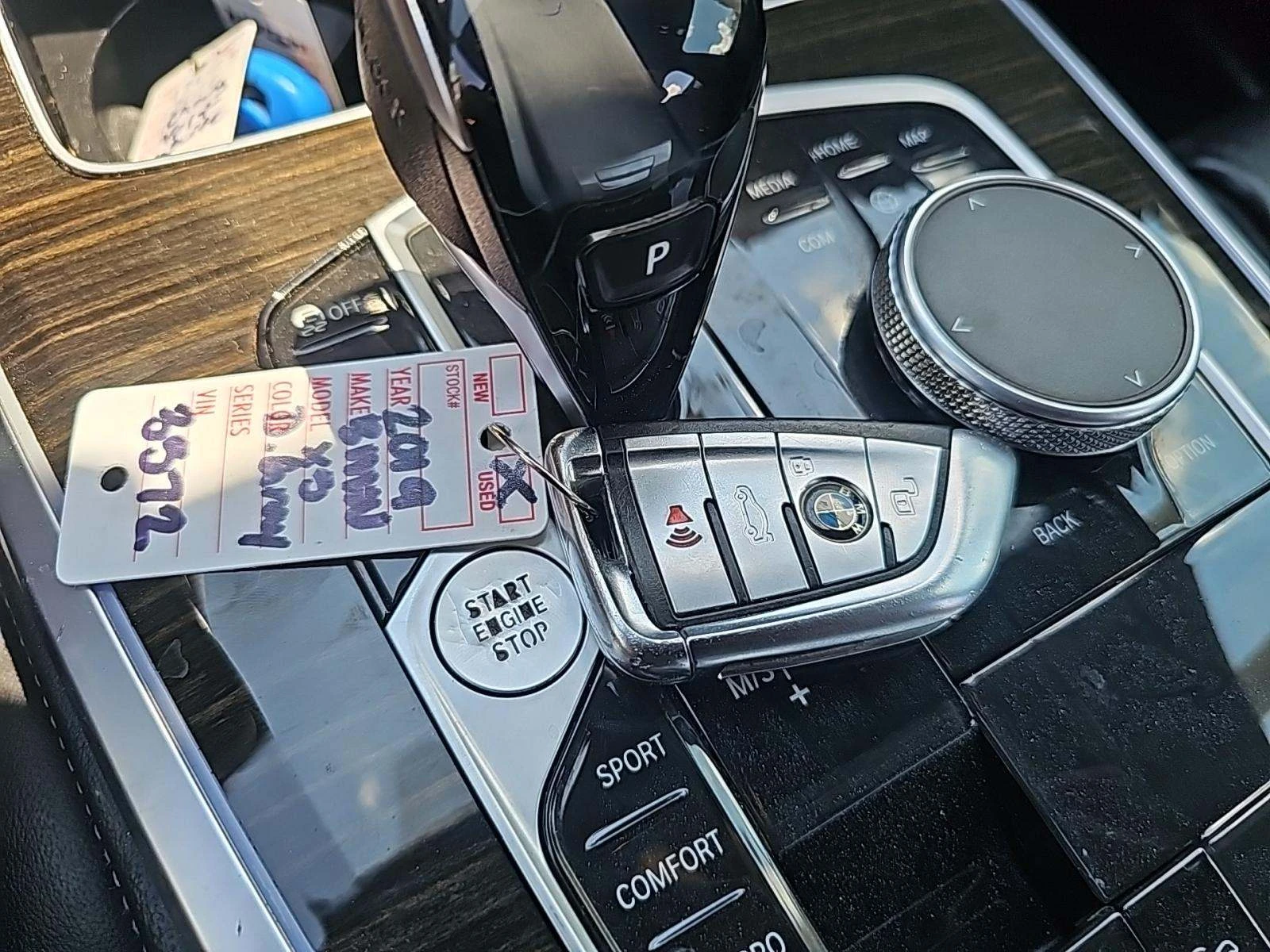 BMW X5 XDRIVE40I* ПАНО* KEYLESS* CARPLAY* КРАЙНА ЦЕНА - изображение 10