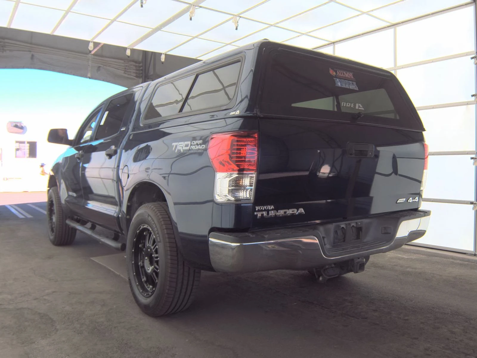 Toyota Tundra 5.7 HEMI*  - изображение 8