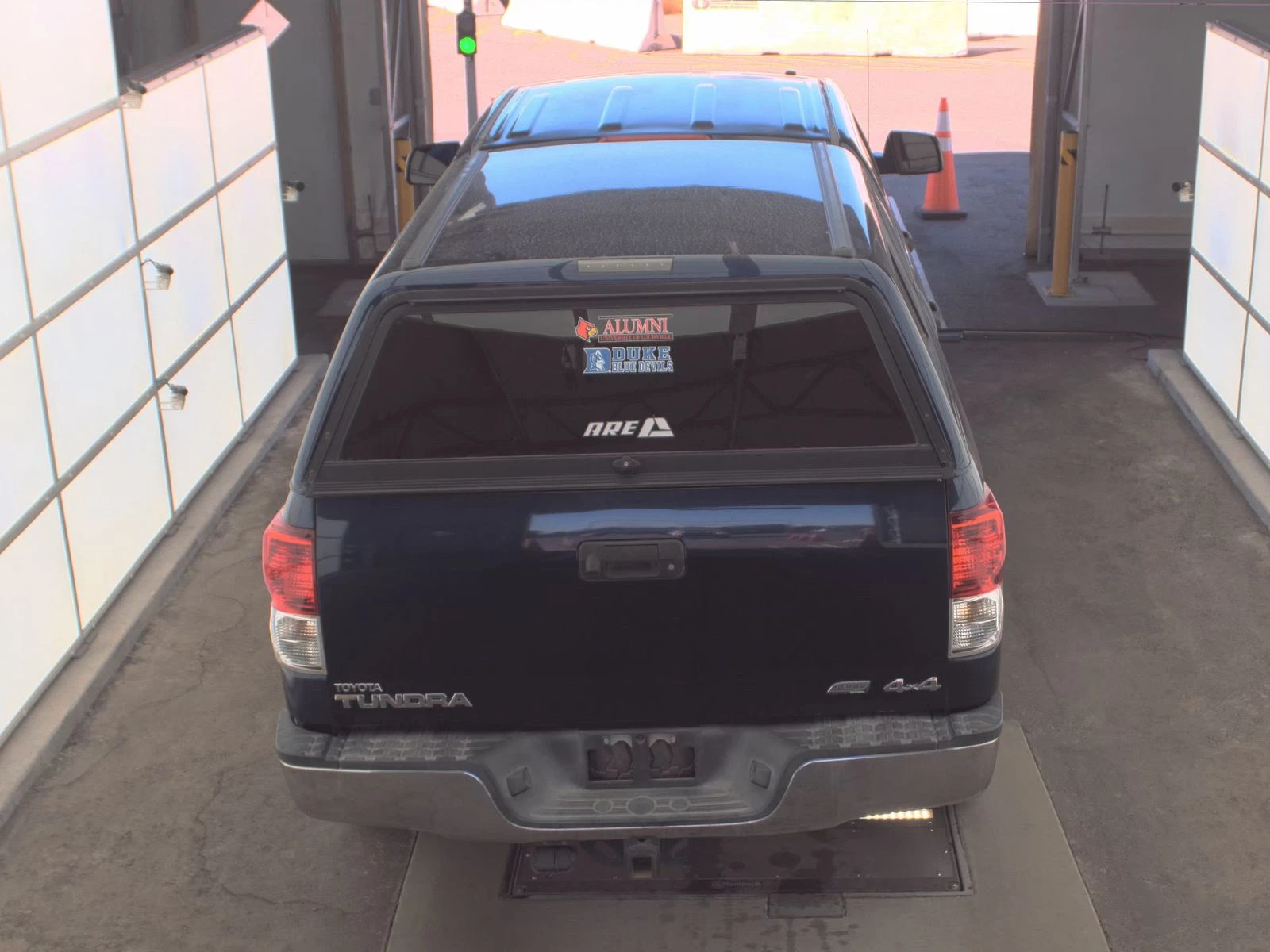 Toyota Tundra 5.7 HEMI*  - изображение 7