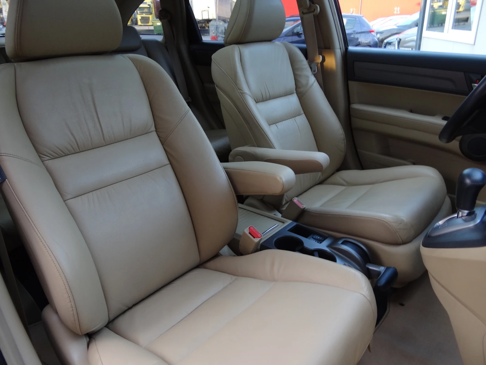 Honda Cr-v 2.2i-dtec/4X4/Auto/Koja/Navi/Panorama/Xenon/Euro-5 | Mobile.bg   11