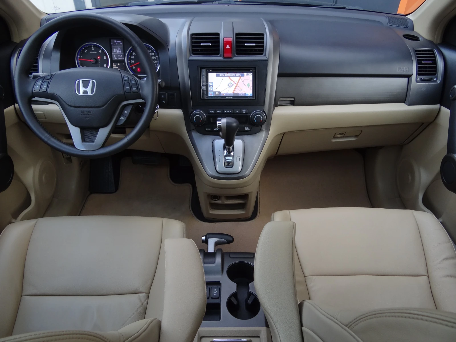 Honda Cr-v 2.2i-dtec/4X4/Auto/Koja/Navi/Panorama/Xenon/Euro-5 - изображение 9