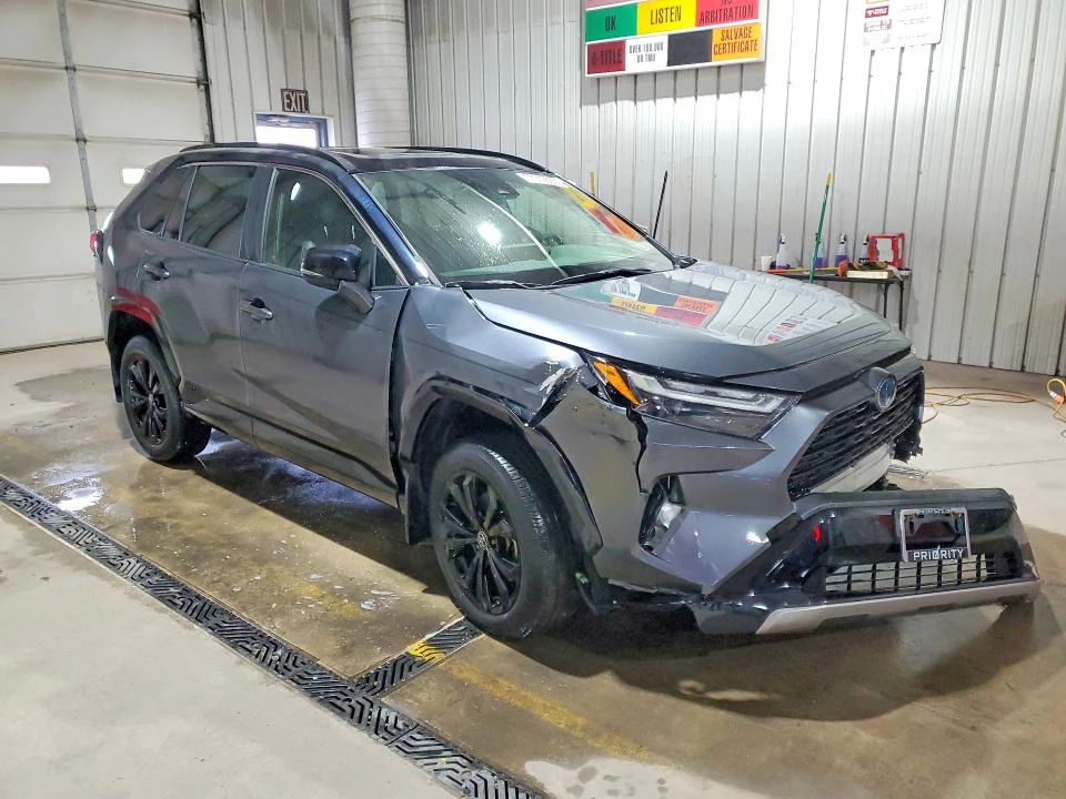 Toyota Rav4 Hybrid XSE AWD, снимка 4 - Автомобили и джипове - 53753015