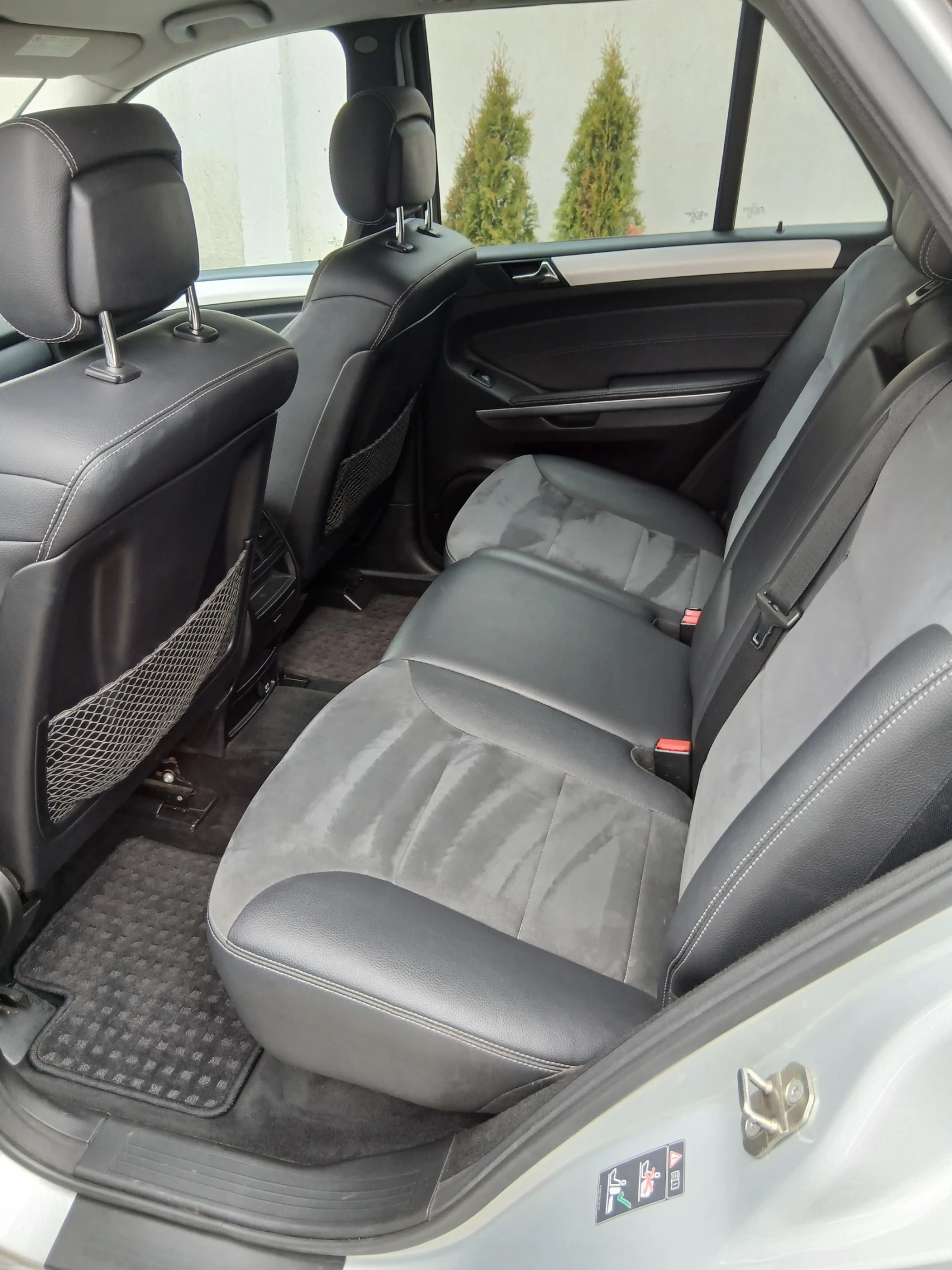 Mercedes-Benz ML 280  Топ Състояние!!!, снимка 10 - Автомобили и джипове - 54017831